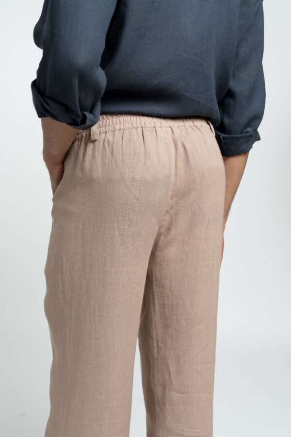Men's Relaxed Tailored Pleated Linen-Blend Trousers