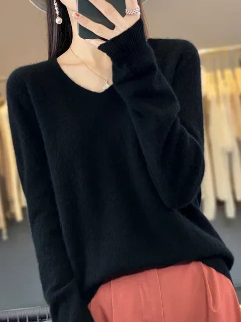 Women's Soft Knit Relaxed Pullover