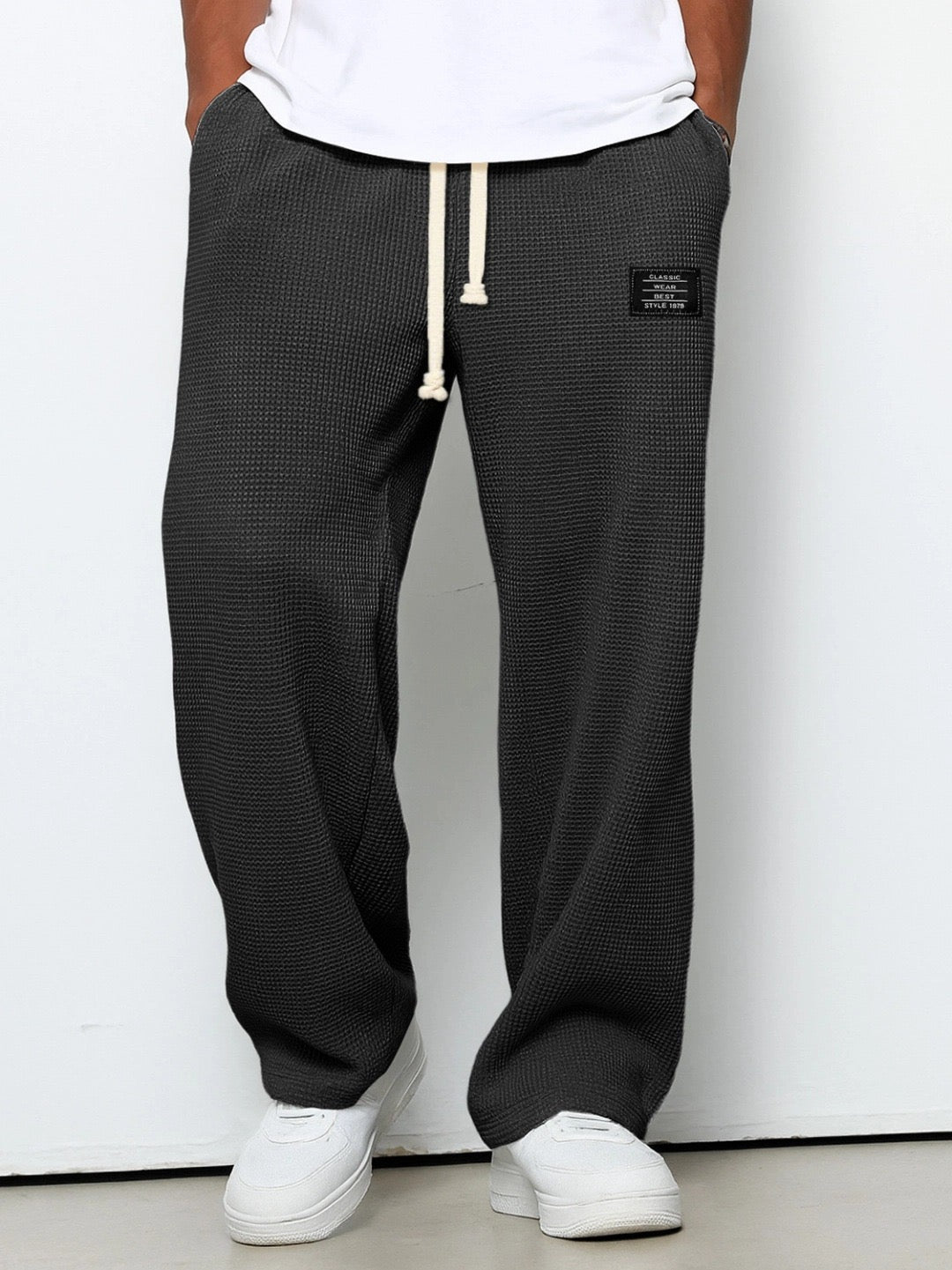 Men's Relaxed Adjustable-Waist Everyday Trousers