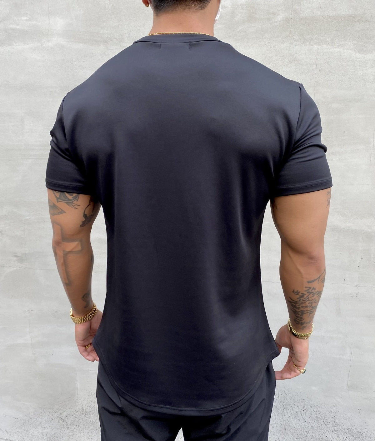 Men's Breathable Lightweight Everyday Tee