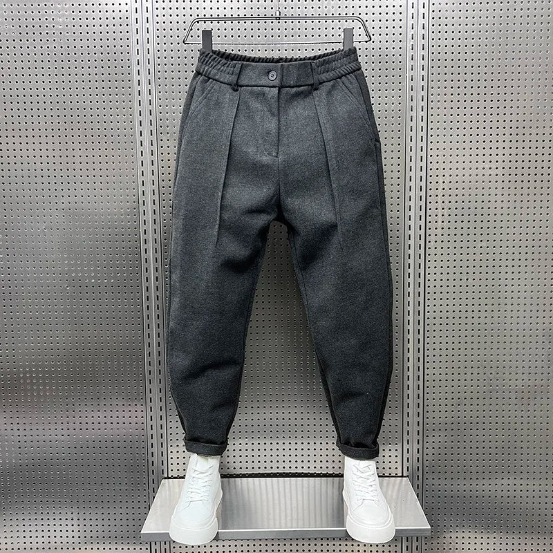 Men's Smart Relaxed Pleat-Front Tapered Trousers