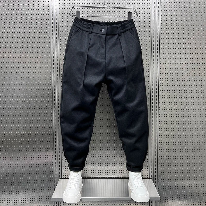 Men's Smart Relaxed Pleat-Front Tapered Trousers