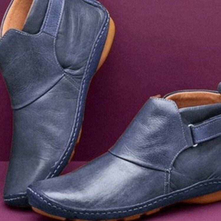 Women's Strap-Fastening Leather Ankle Boots