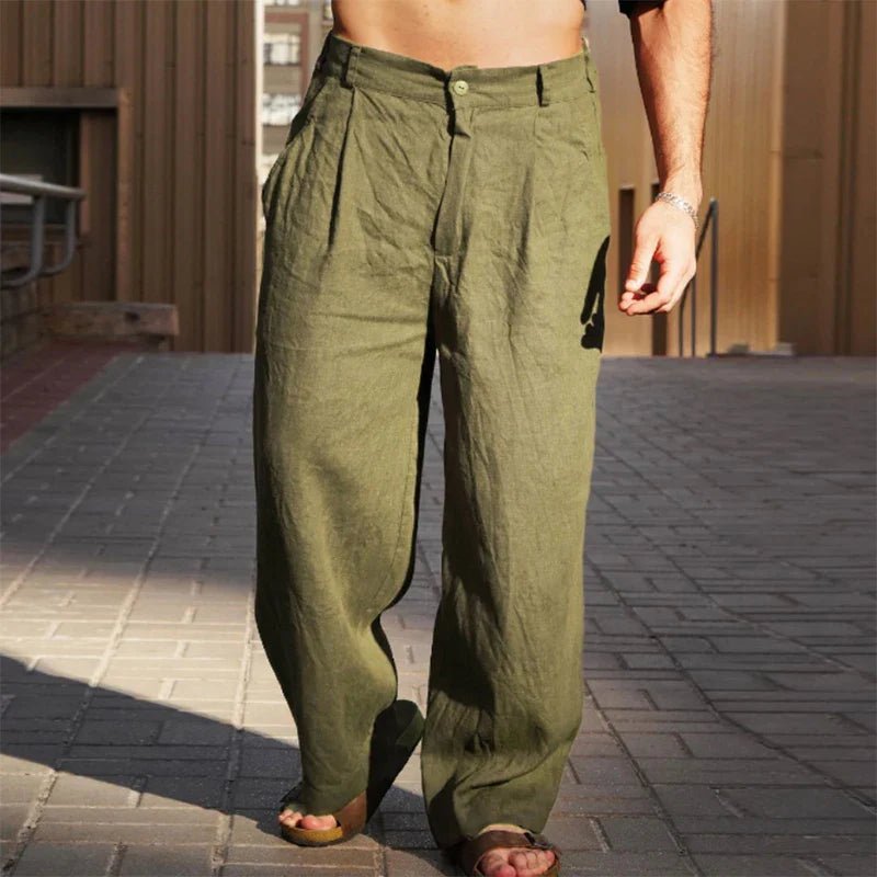 Men's Relaxed-Fit Pleat-Front Wide-Leg Trousers