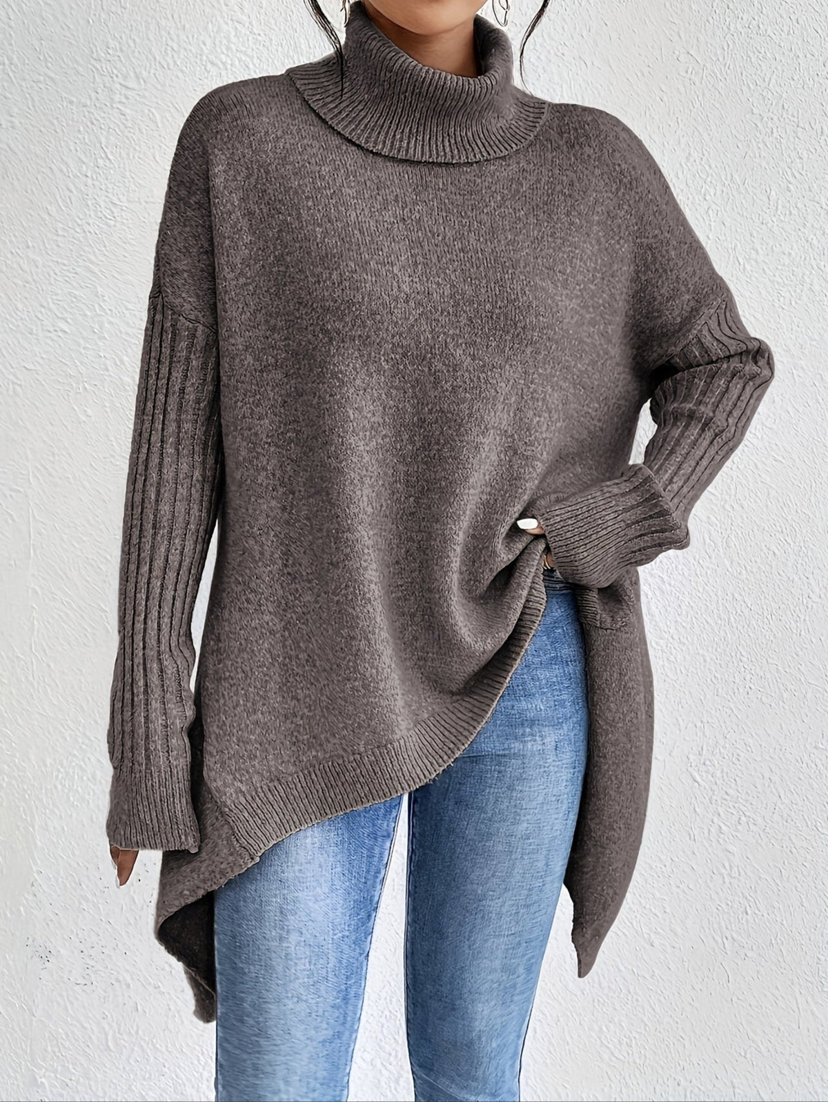 Women's Oversized Roll Neck Knitted Pullover