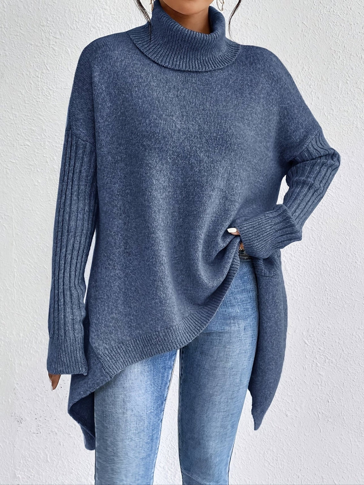 Women's Oversized Roll Neck Knitted Pullover