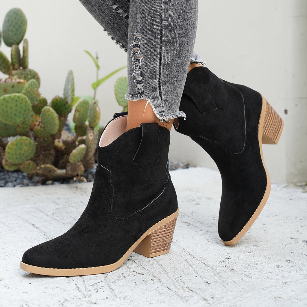 Women's Western-Style Pull-On Chelsea Boots