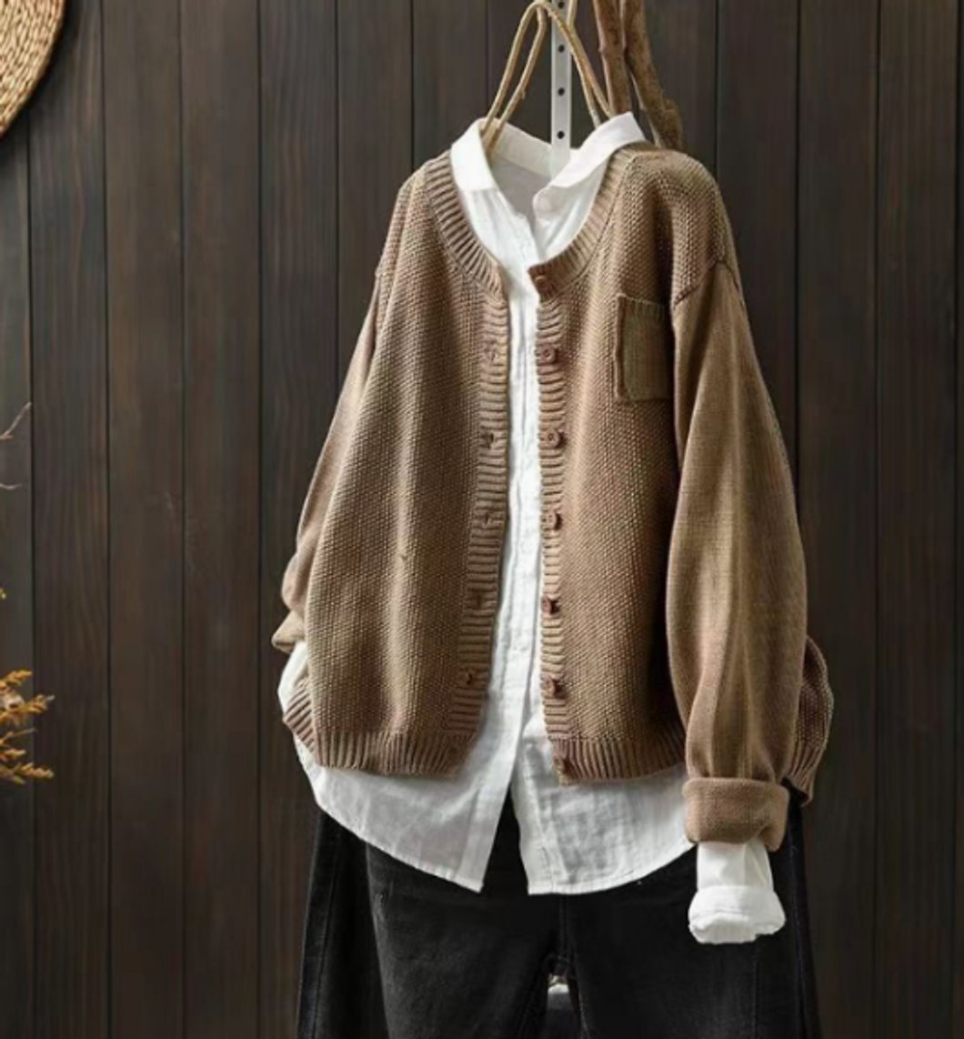 Women's Oversized Knit Button-Through Cardigan