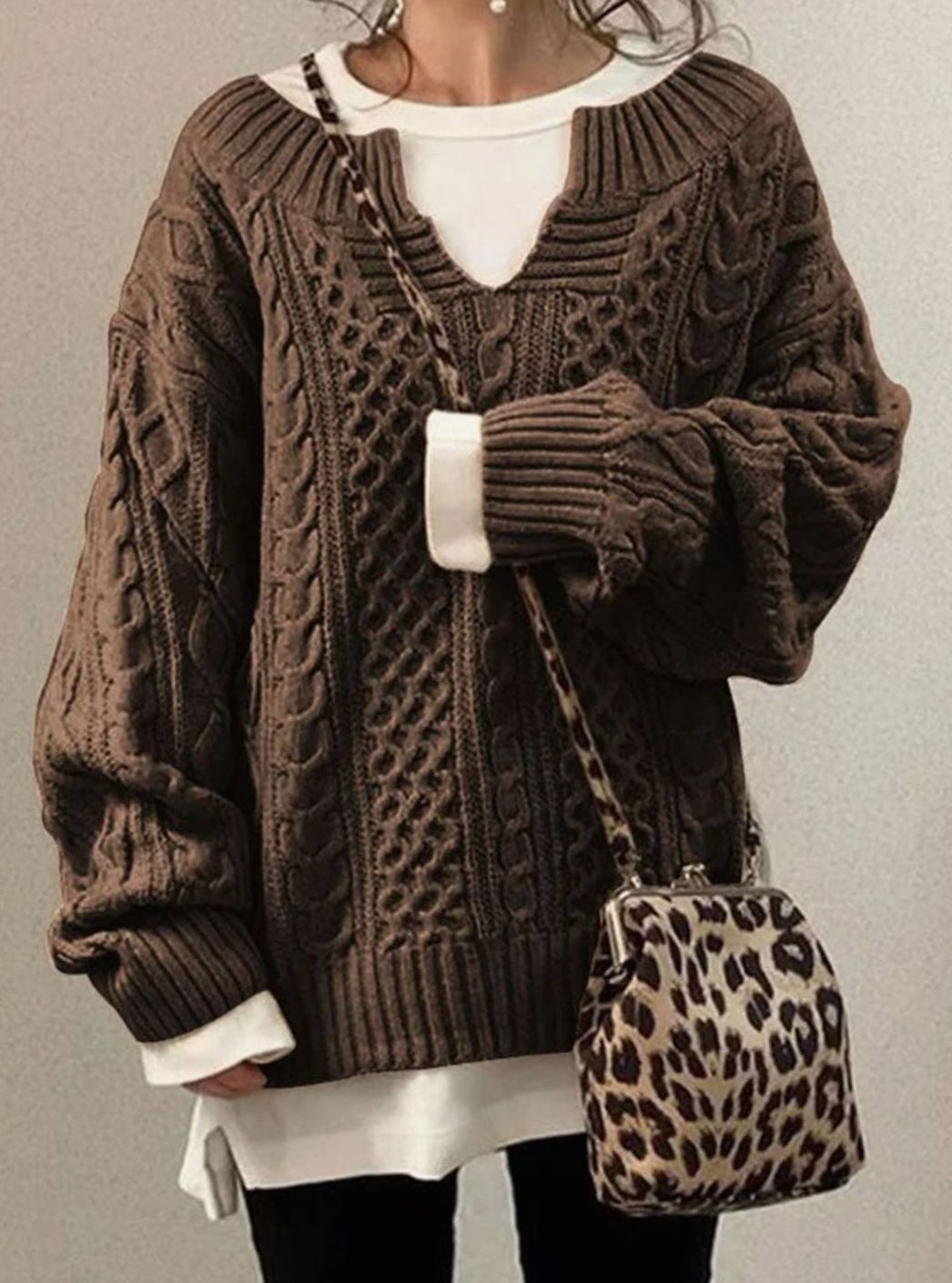 Women's V-Neck Oversized Cable Knit Pullover