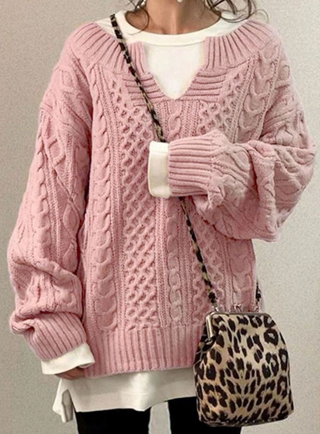 Women's V-Neck Oversized Cable Knit Pullover