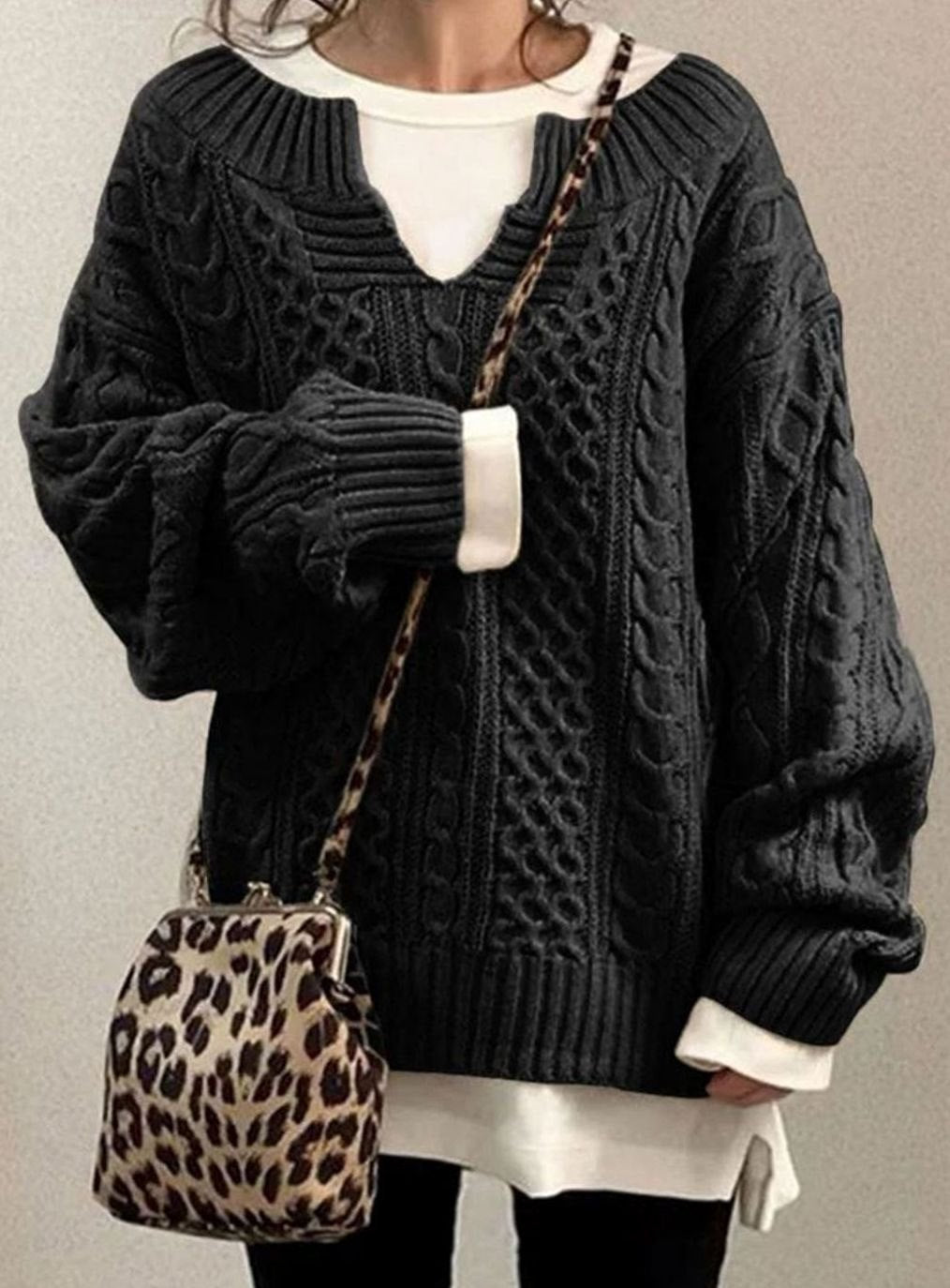 Women's V-Neck Oversized Cable Knit Pullover