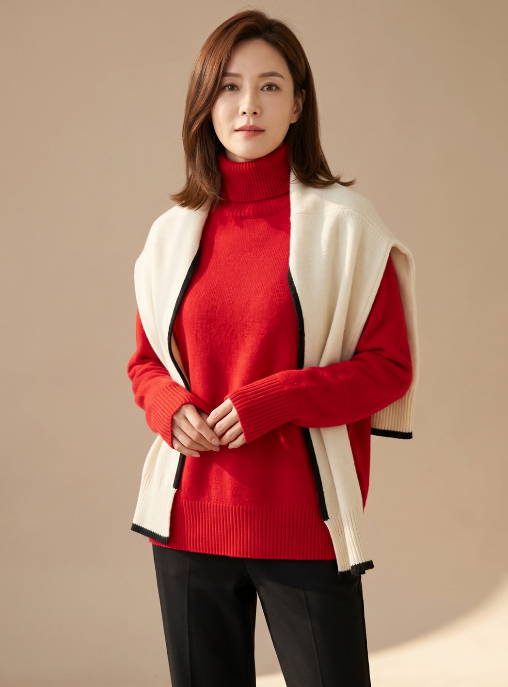 Women's Oversized Roll Neck Knit Jumper