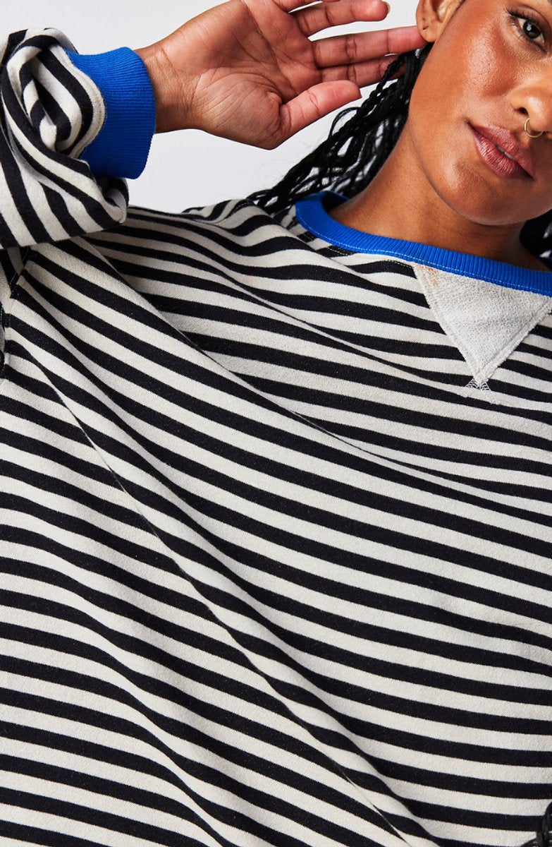 Women's Long-Sleeve Striped Oversized Pullover