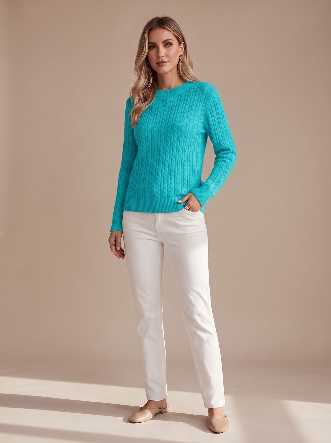 Women's Crew Neck Relaxed Cable Pullover