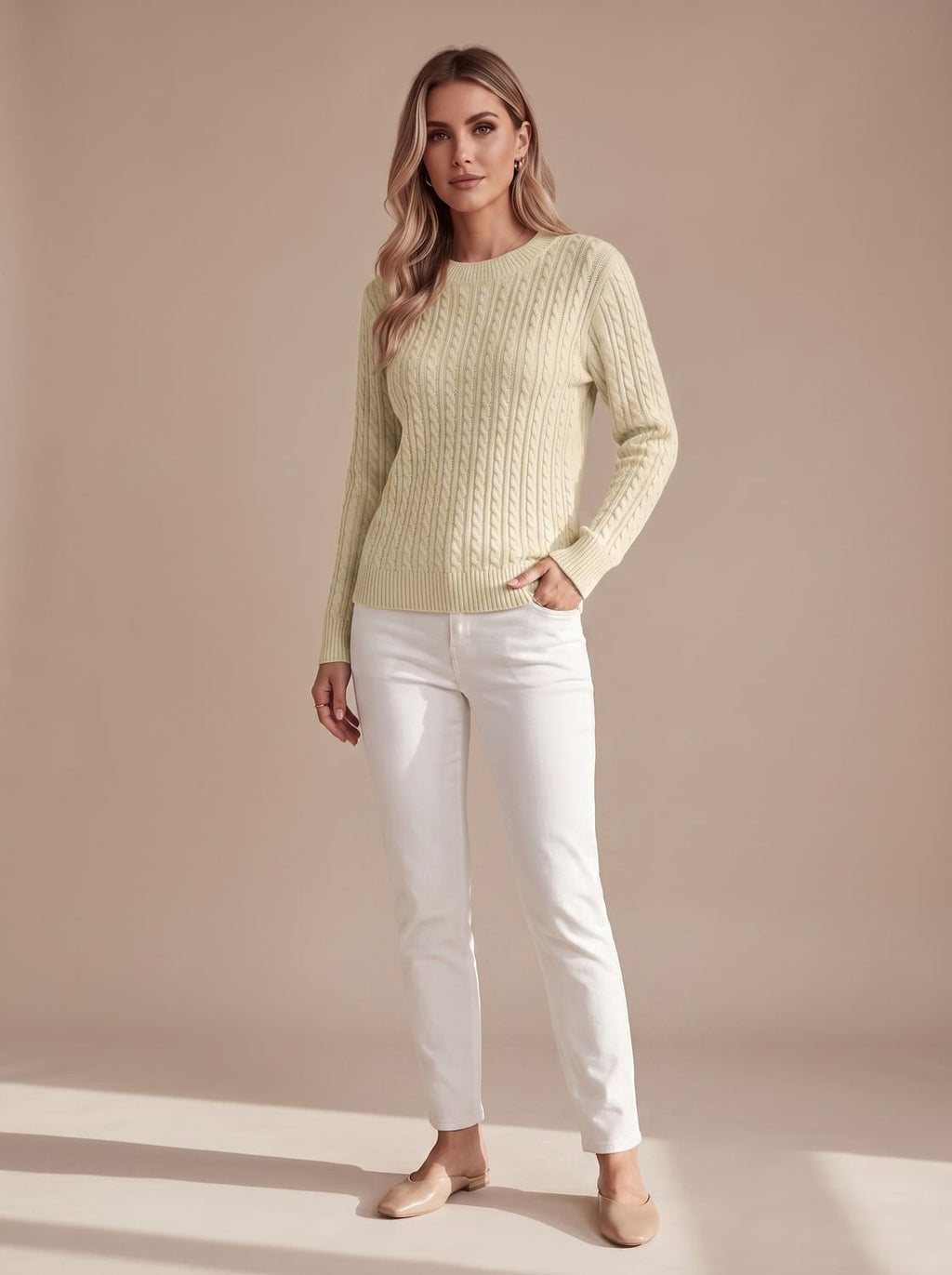 Women's Crew Neck Relaxed Cable Pullover